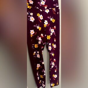 VS leggings size small